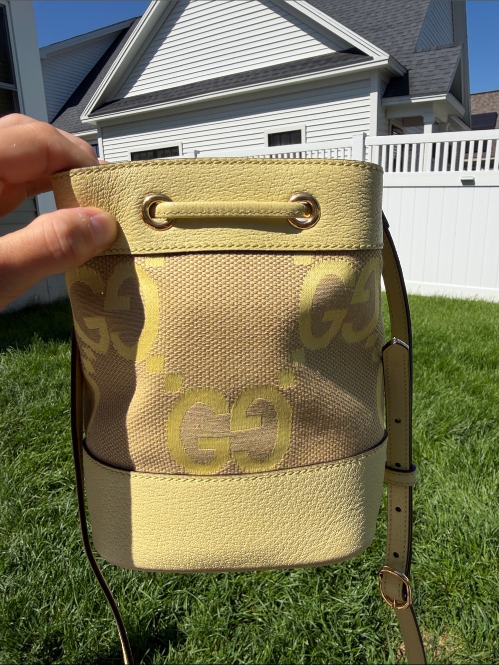 NWOT Gucci Ophidia Bucket Bag in Jumbo GG-Print Canvas - Picture 4 of 9